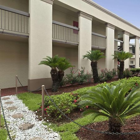 Travelodge By Wyndham New Orleans Harvey Hotel Exterior photo